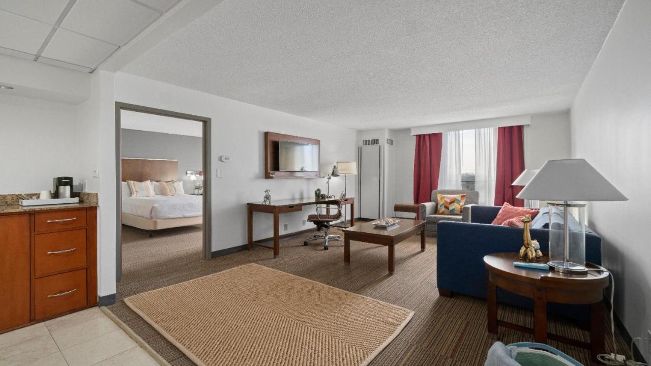 315 Loso Hotel Airport Charlotte Luaran gambar