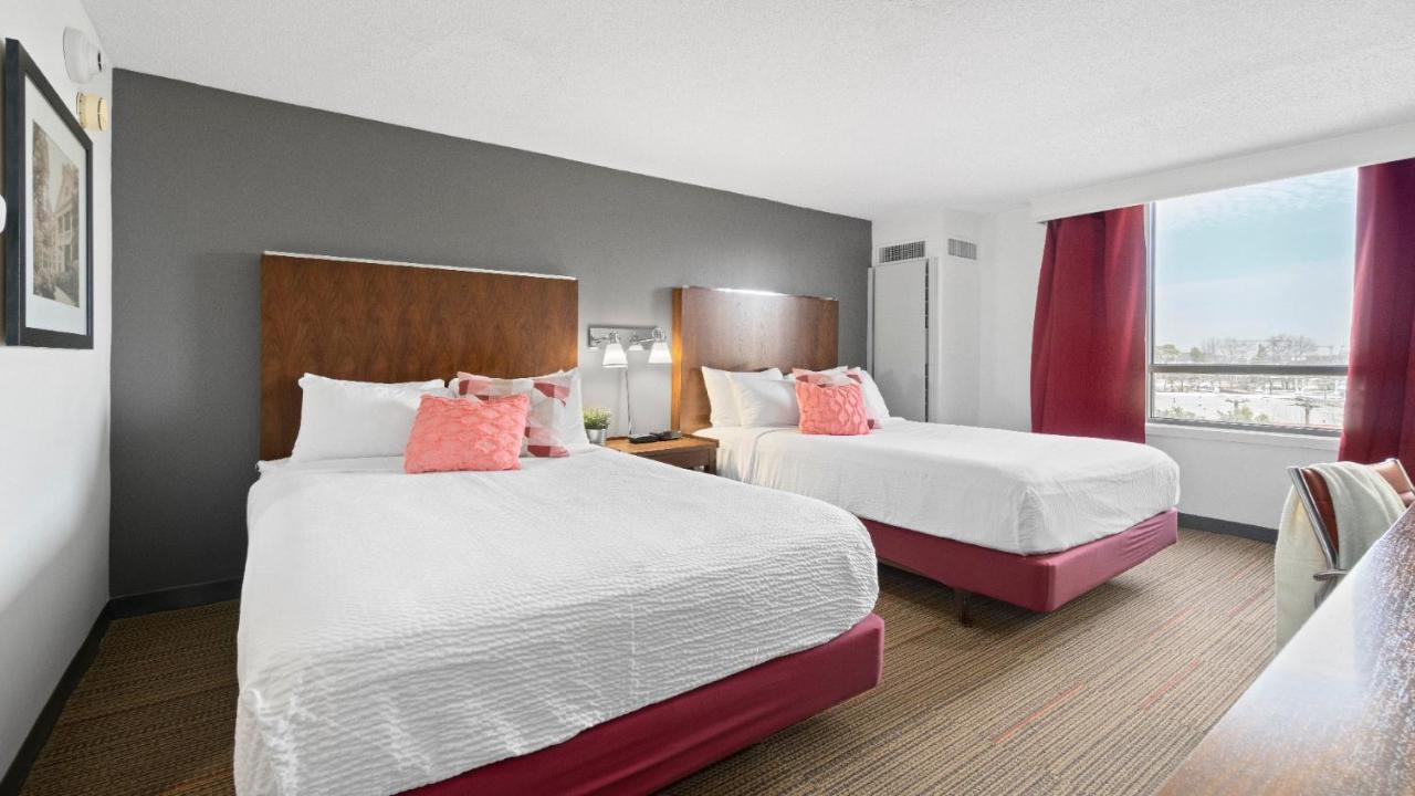 315 Loso Hotel Airport Charlotte Luaran gambar