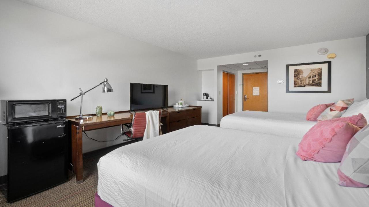 315 Loso Hotel Airport Charlotte Luaran gambar